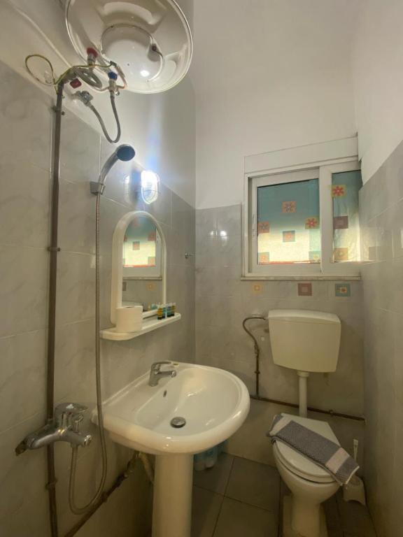 Dima Rooms And Apartments Atenas Exterior foto